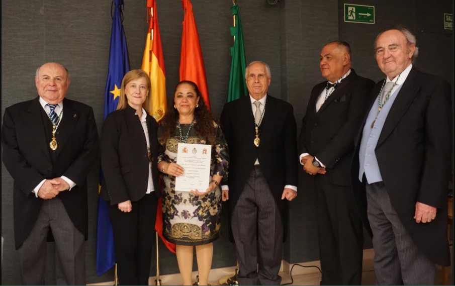 Felicitación a la Dra. Susana E. Mendoza Elvira y al Dr. Orbelín Soberanís Ramos